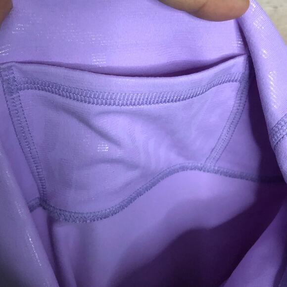 Fabletics High Waisted Printed Powerhold 7/8 Pants - Picture 8 of 9